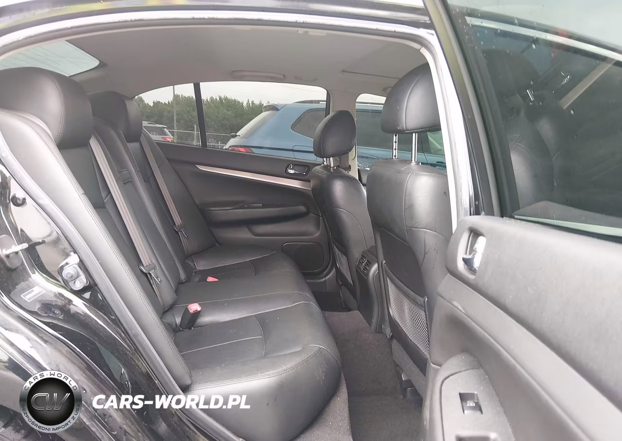 2015 Infiniti Q40 VIN:JN1CV6AR5FM524733 - 8