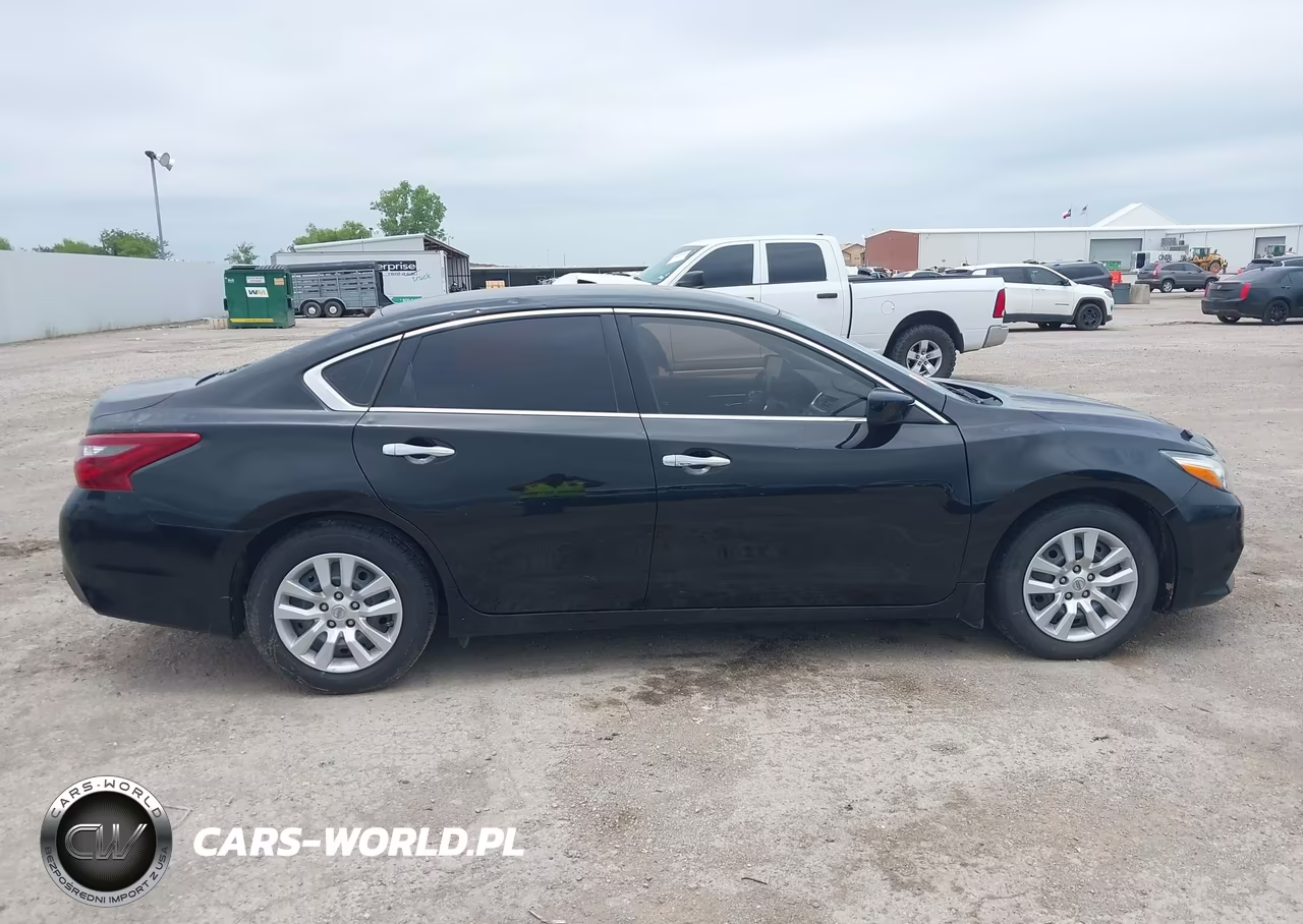 2018 Nissan Altima 2.5 S VIN:1N4AL3AP1JC283927 - 13