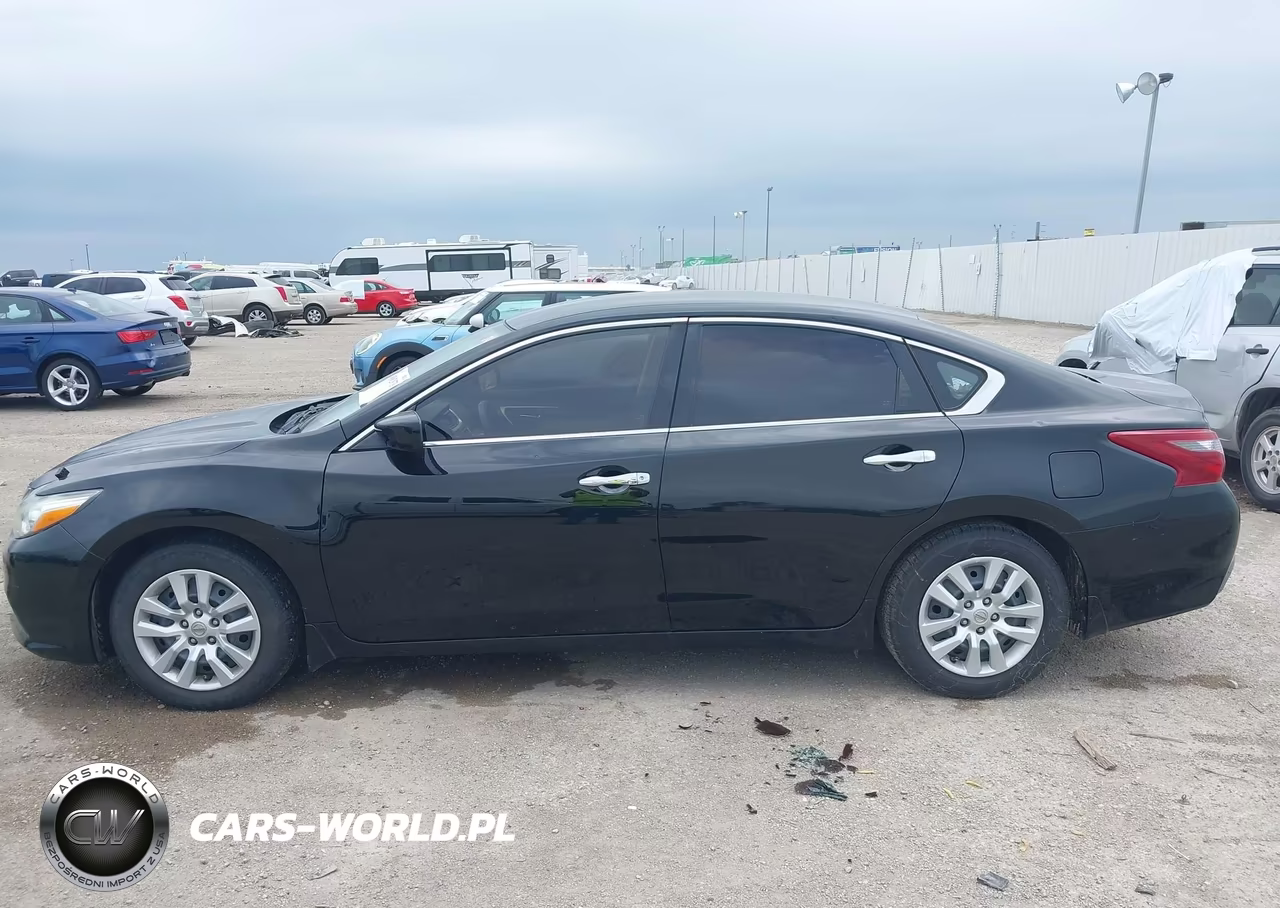 2018 Nissan Altima 2.5 S VIN:1N4AL3AP1JC283927 - 14