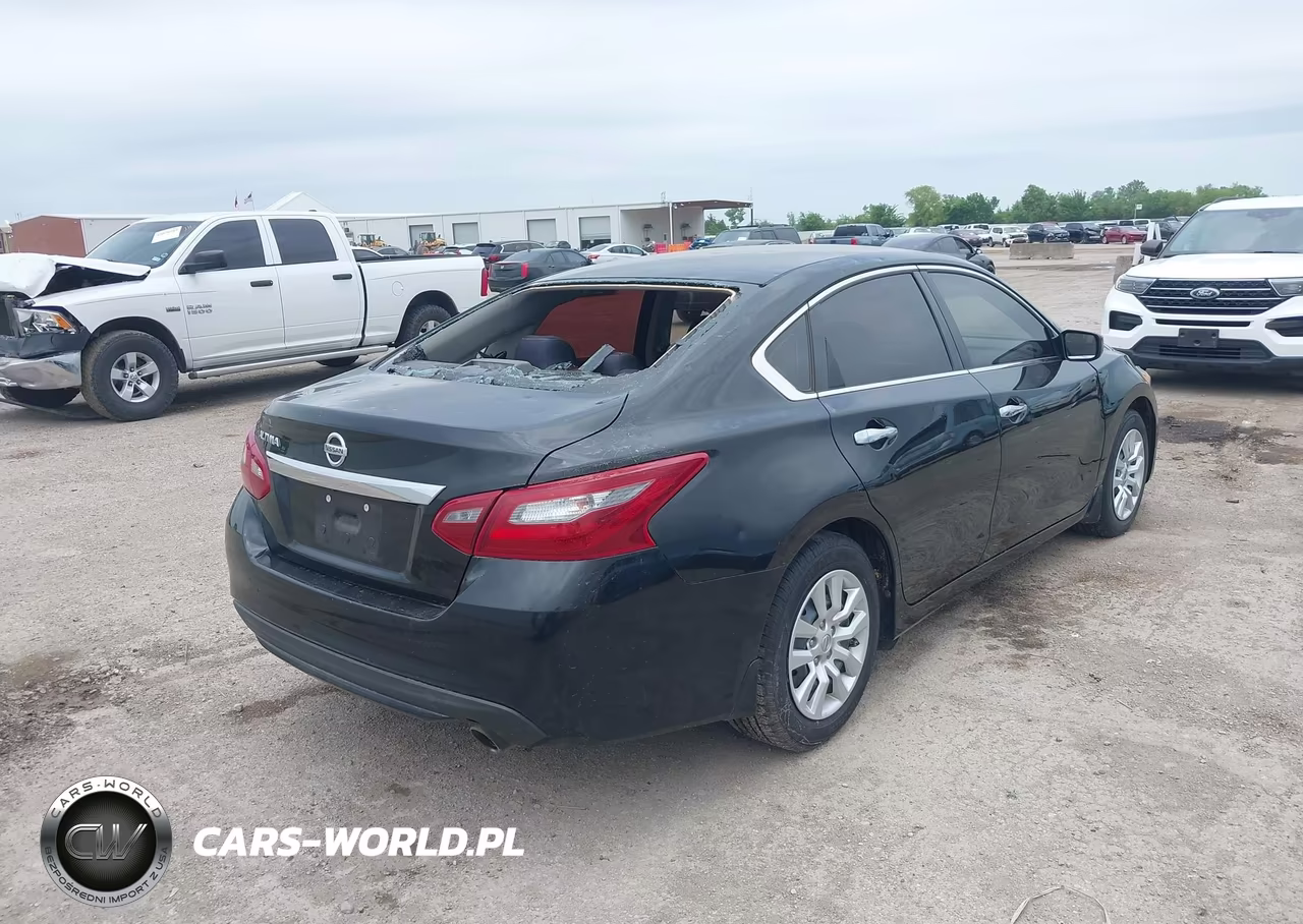 2018 Nissan Altima 2.5 S VIN:1N4AL3AP1JC283927 - 4