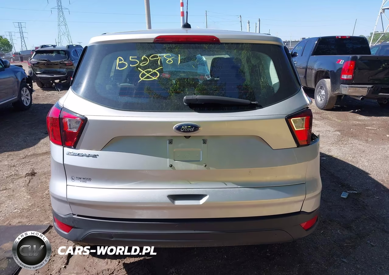 2019 Ford Escape S VIN:1FMCU0F71KUB52981 - 16