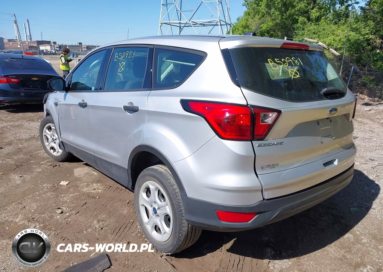2019 Ford Escape S VIN:1FMCU0F71KUB52981 - 3