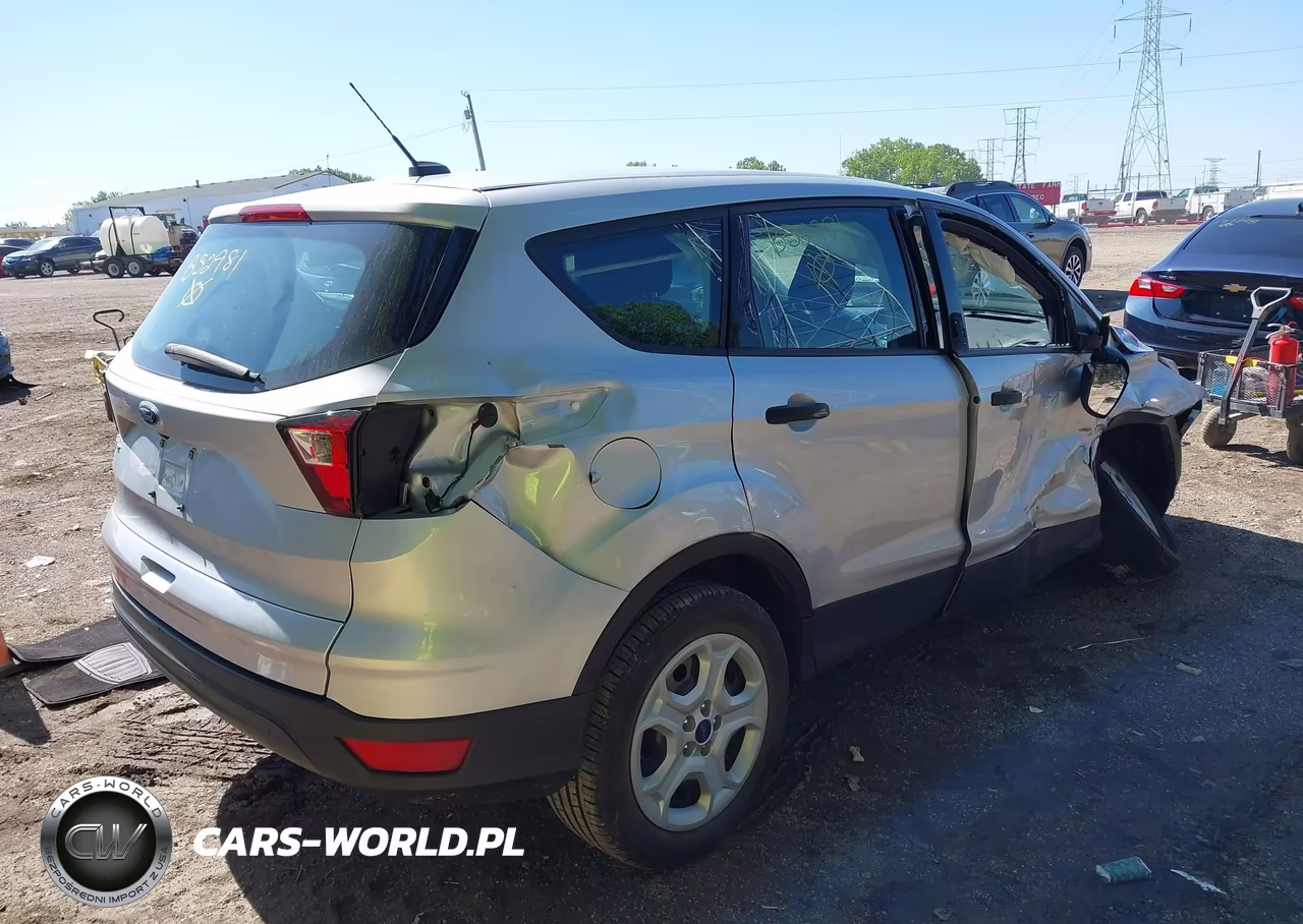 2019 Ford Escape S VIN:1FMCU0F71KUB52981 - 4