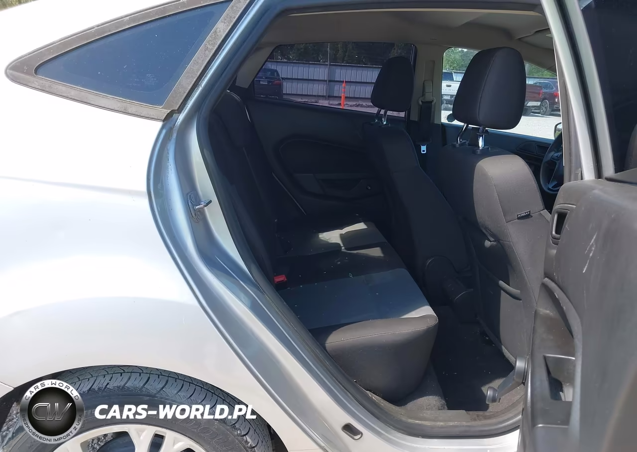 2019 Ford Fiesta S VIN:3FADP4AJ2KM141119 - 8