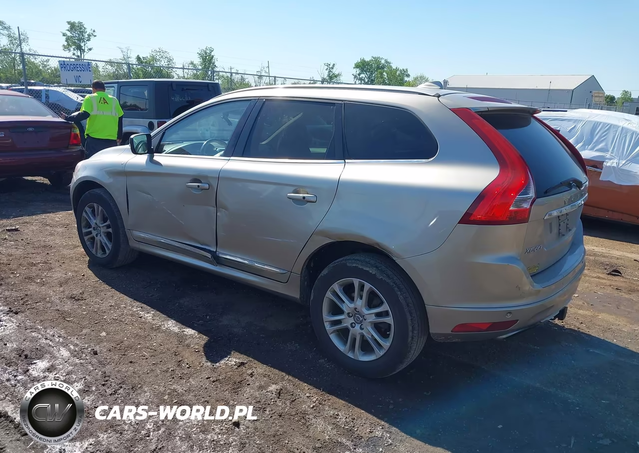 2015 Volvo Xc60 T5 Platinum VIN:YV4612RM1F2635957 - 3