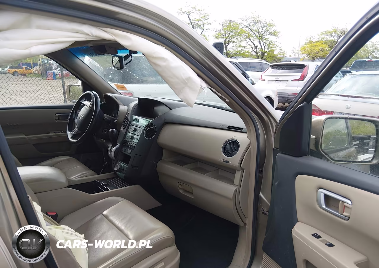 2009 Honda Pilot Touring VIN:5FNYF38939B009179 - 5
