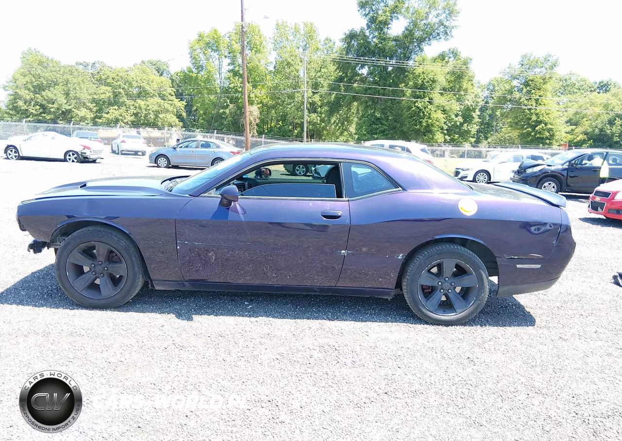 2015 Dodge Challenger Sxt VIN:2C3CDZAG1FH804009 - 14