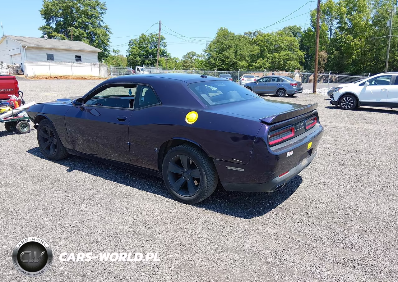2015 Dodge Challenger Sxt VIN:2C3CDZAG1FH804009 - 3