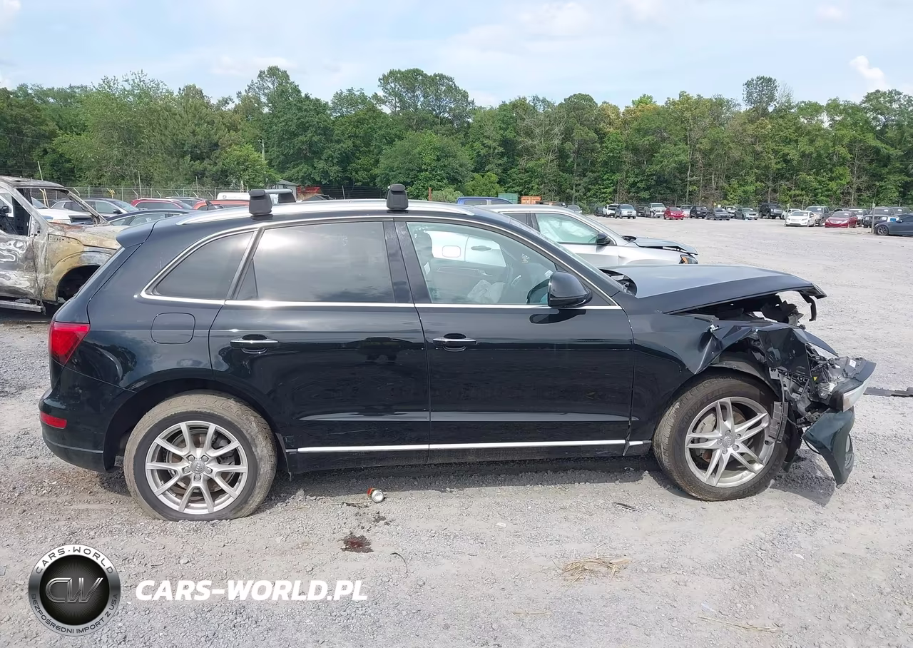 2016 Audi Q5 2.0T Premium VIN:WA1L2AFP5GA137614 - 13