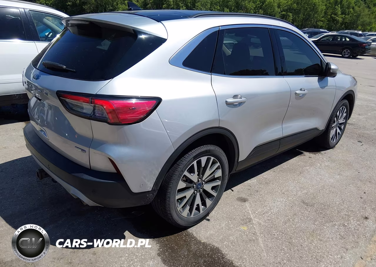 2020 Ford Escape Titanium VIN:1FMCU9J92LUA76931 - 4