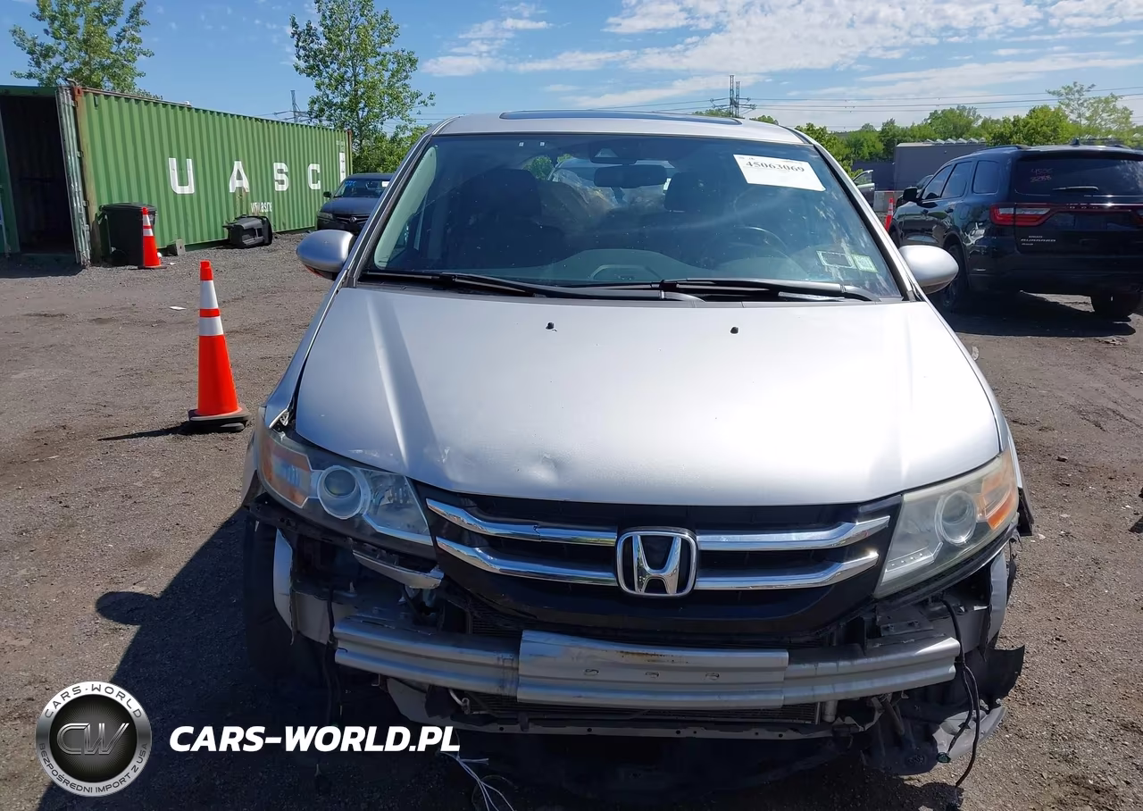2014 Honda Odyssey Touring-Touring Elite VIN:5FNRL5H96EB120280 - 12