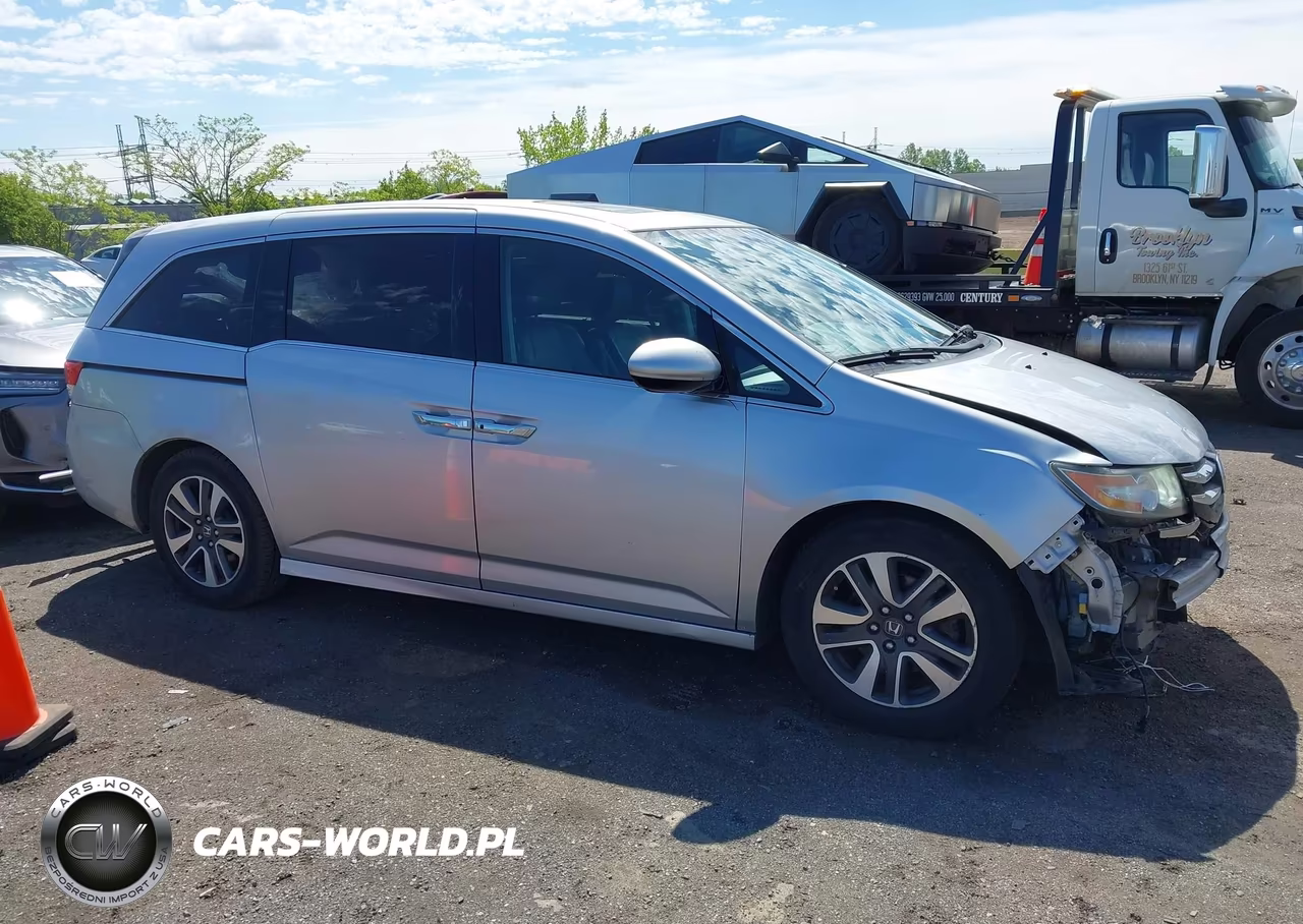 2014 Honda Odyssey Touring-Touring Elite VIN:5FNRL5H96EB120280 - 13