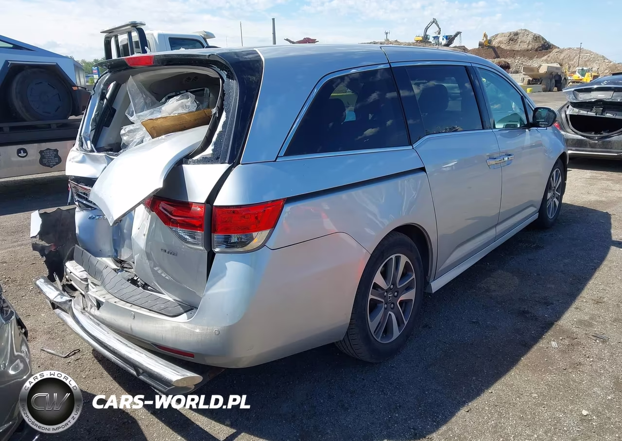 2014 Honda Odyssey Touring-Touring Elite VIN:5FNRL5H96EB120280 - 4