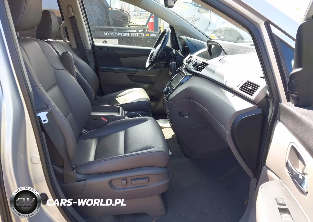 2014 Honda Odyssey Touring-Touring Elite VIN:5FNRL5H96EB120280 - 5