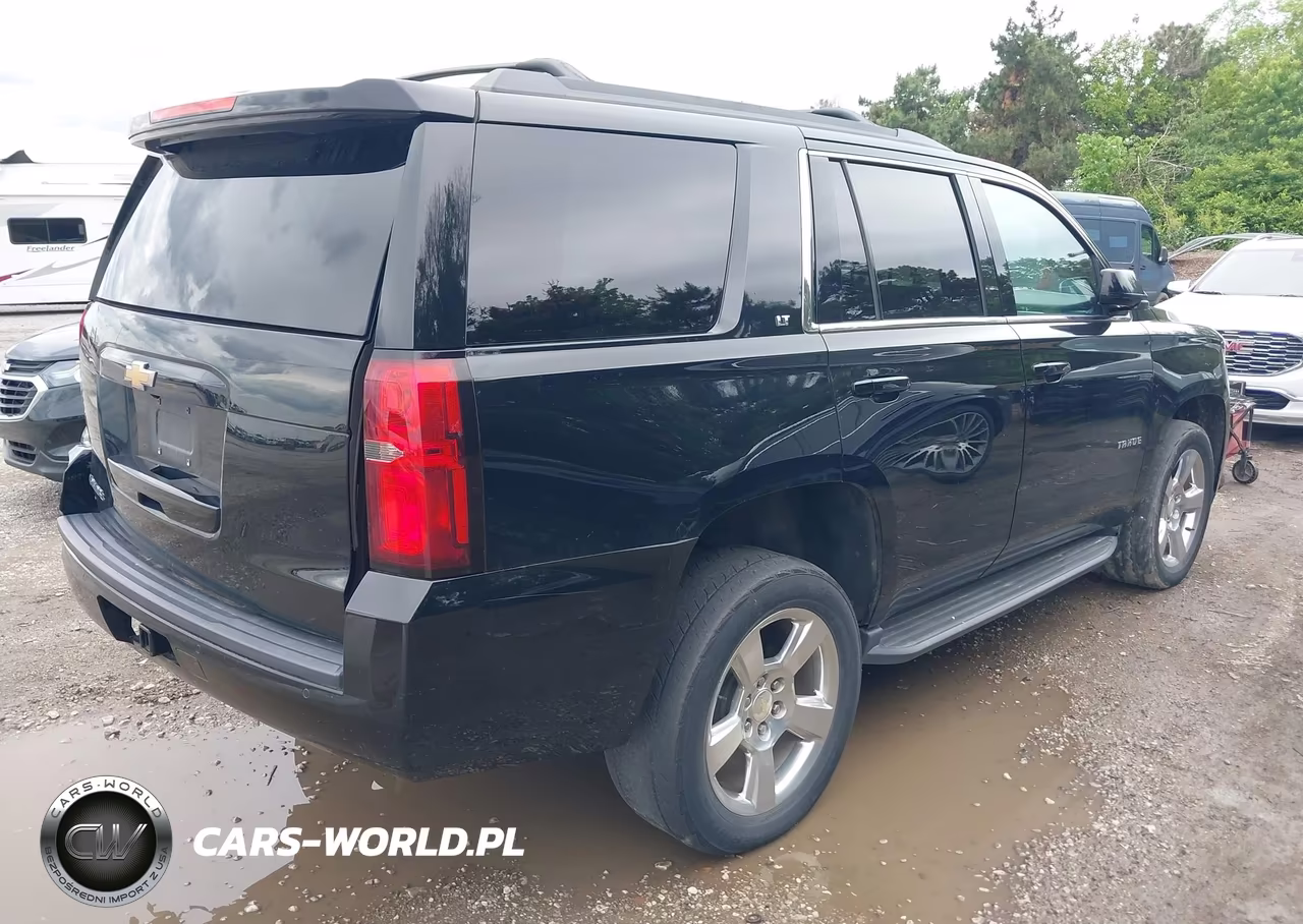 2017 Chevrolet Tahoe Lt VIN:1GNSKBKC0HR387430 - 4