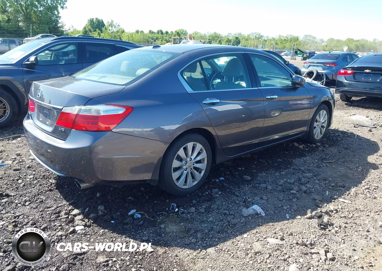 2013 Honda Accord Ex-L V-6 VIN:1HGCR3F89DA046588 - 4