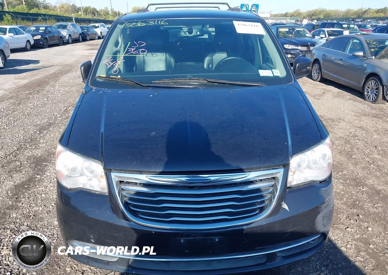 2016 Chrysler Town & Country Touring VIN:2C4RC1BG8GR248222 - 12