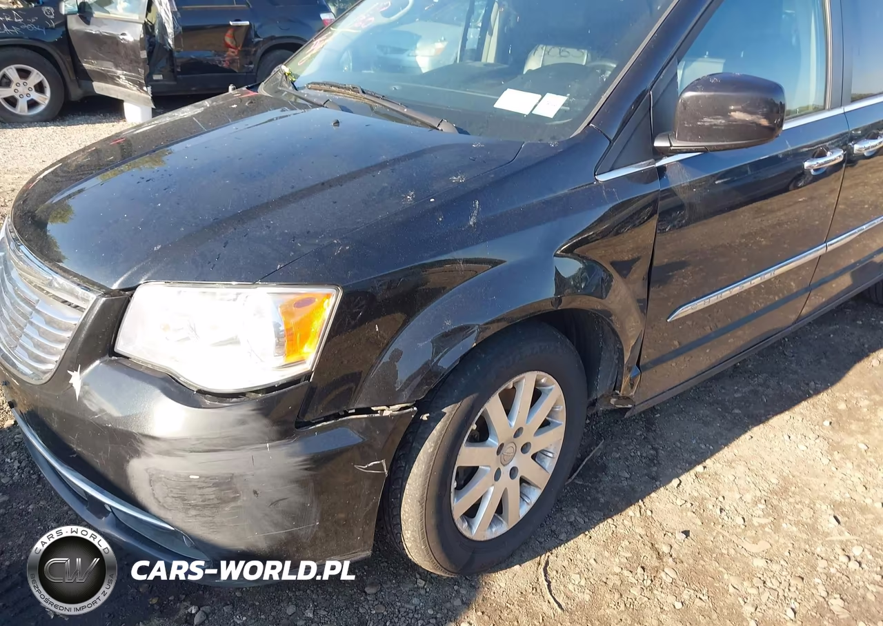 2016 Chrysler Town & Country Touring VIN:2C4RC1BG8GR248222 - 6