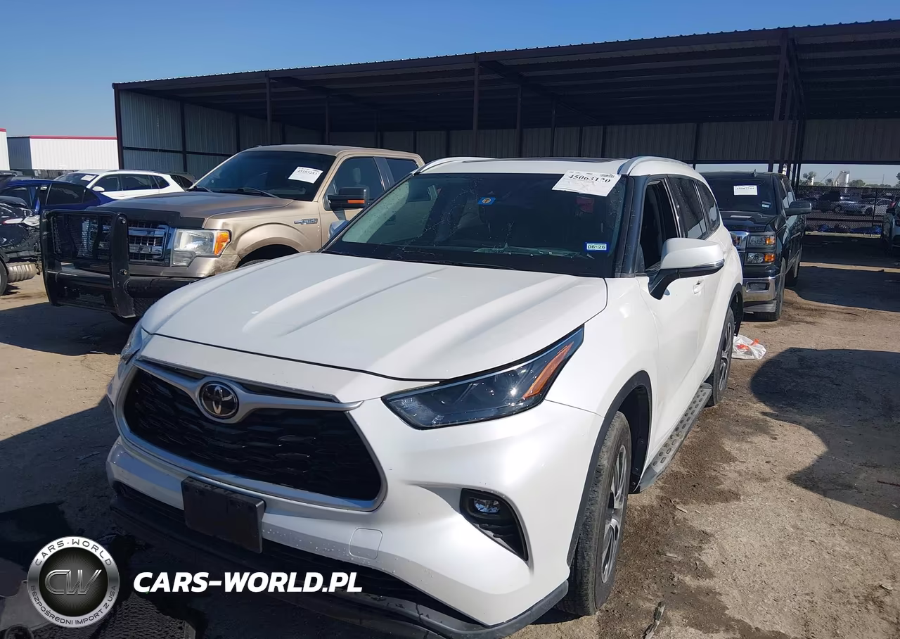 2022 Toyota Highlander Xle VIN:5TDGZRAH7NS126650 - 2