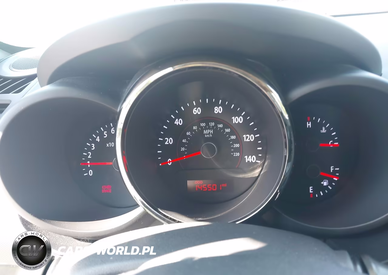 2010 Kia Soul + VIN:KNDJT2A28A7103151 - 7