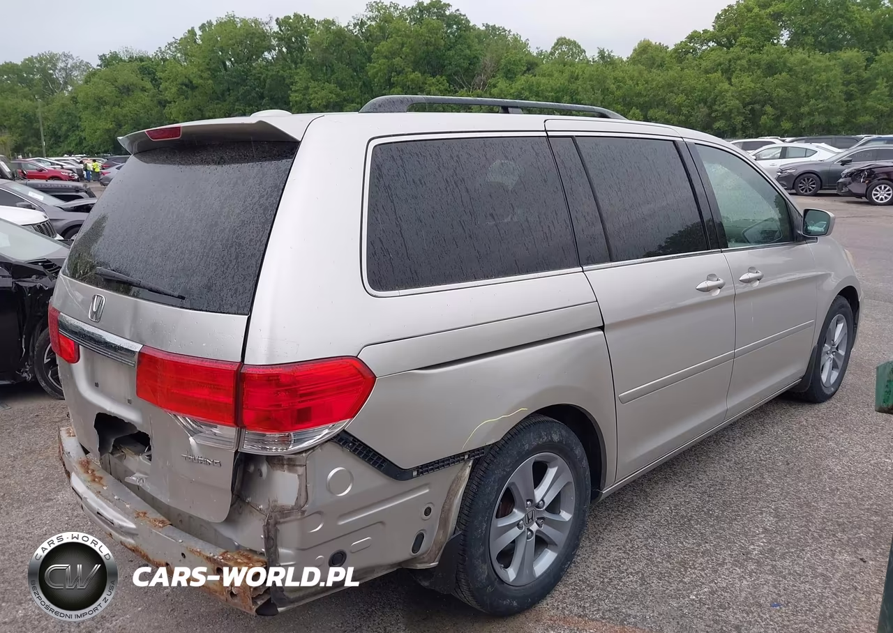 2008 Honda Odyssey Touring VIN:5FNRL38968B073955 - 4