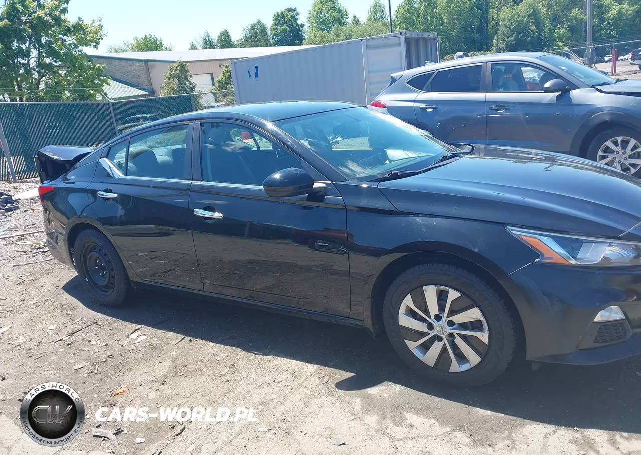 2019 Nissan Altima 2.5 S VIN:1N4BL4BV2KC133852 - 13