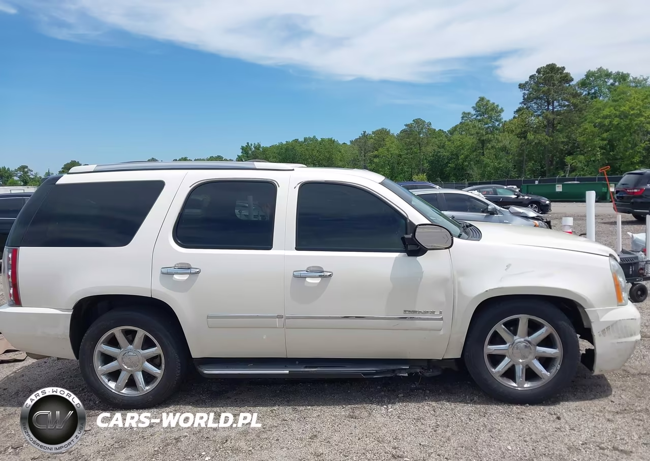2013 GMC Yukon Denali VIN:1GKS1EEF1DR249705 - 13
