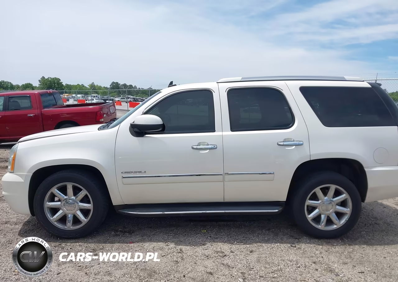 2013 GMC Yukon Denali VIN:1GKS1EEF1DR249705 - 14