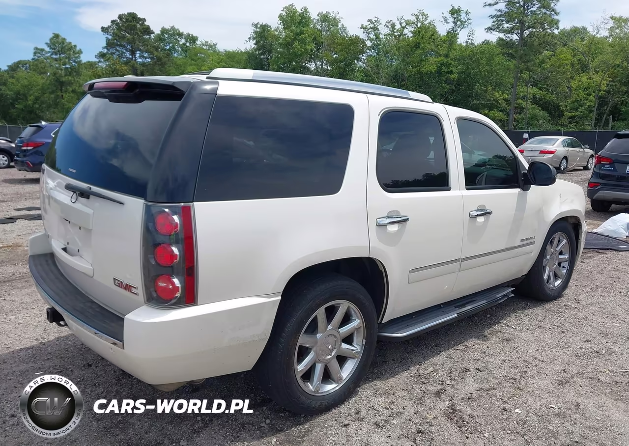 2013 GMC Yukon Denali VIN:1GKS1EEF1DR249705 - 4
