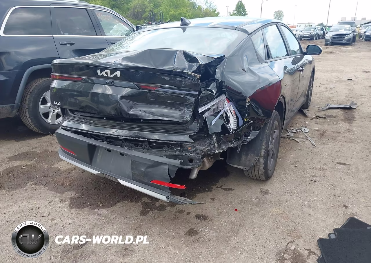 2025 Kia K4 Lxs VIN:3KPFT4DE2SE129463 - 6