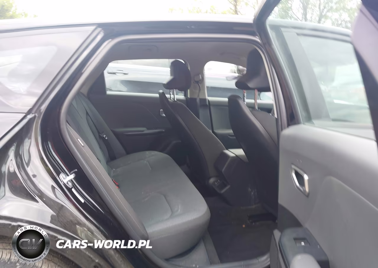 2025 Kia K4 Lxs VIN:3KPFT4DE2SE129463 - 8
