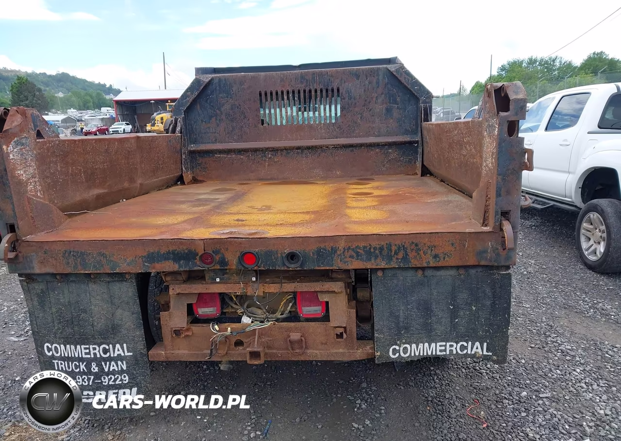 2002 Chevrolet Silverado 3500 Chassis Ls VIN:1GBJK34182E233511 - 15