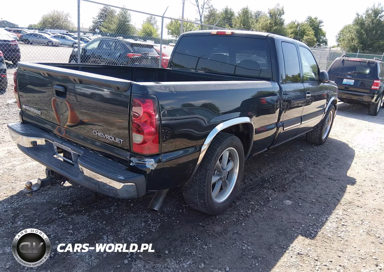 2004 Chevrolet Silverado 1500 Ls VIN:2GCEC19T741303917 - 4