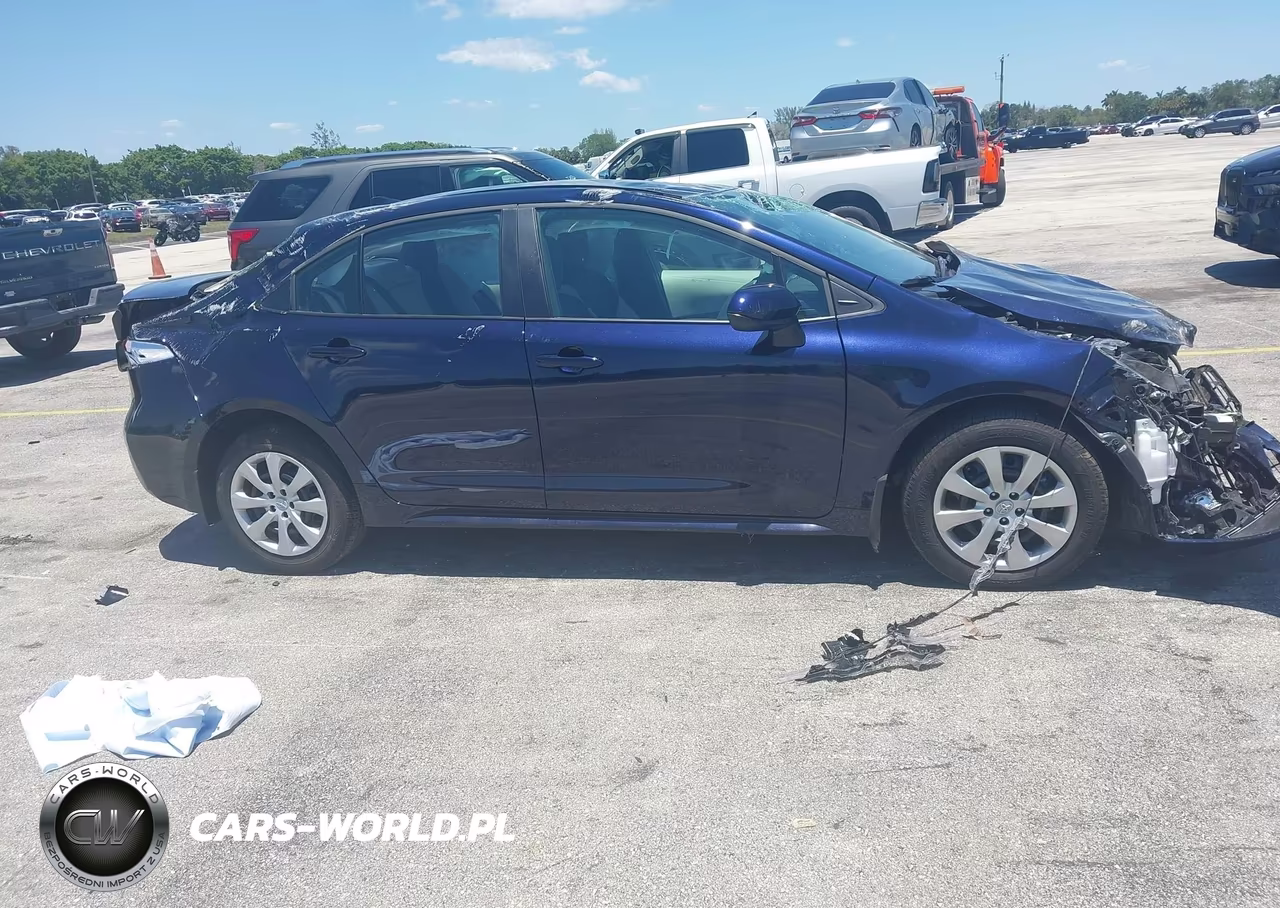 2026 Toyota Corolla Le VIN:5YFB4MDE2TP422727 - 14