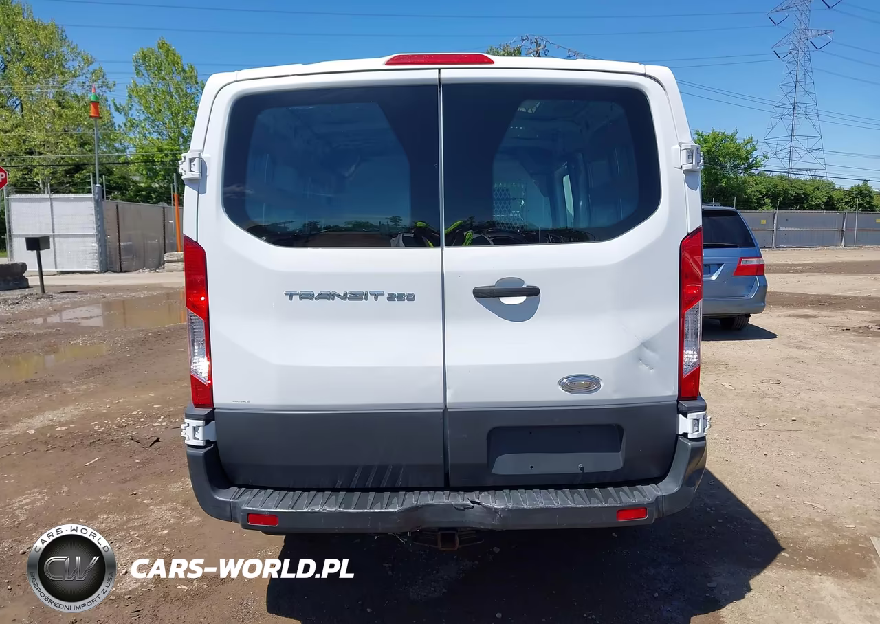 2015 Ford Transit-250 VIN:1FTNR1ZM8FKA47054 - 17
