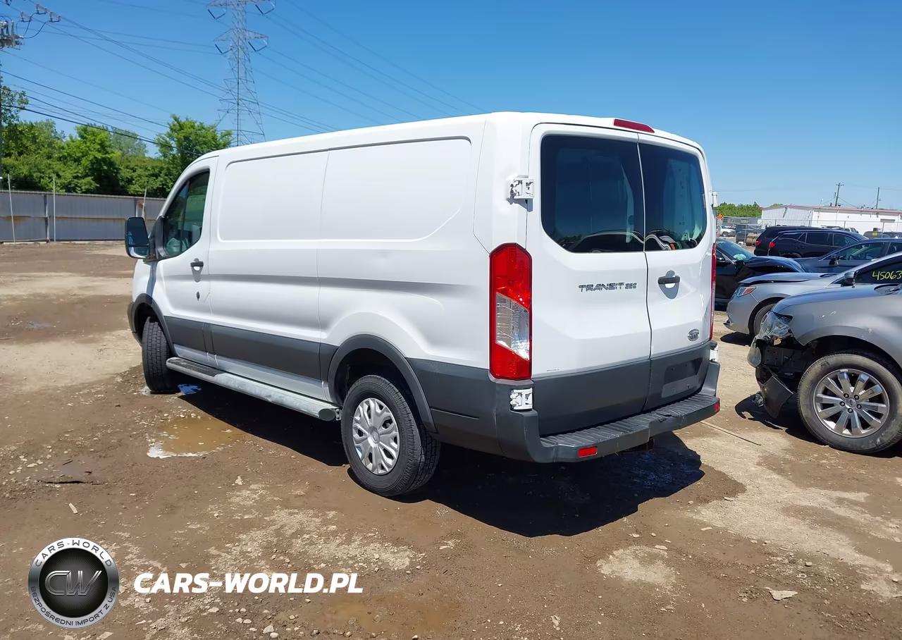 2015 Ford Transit-250 VIN:1FTNR1ZM8FKA47054 - 3