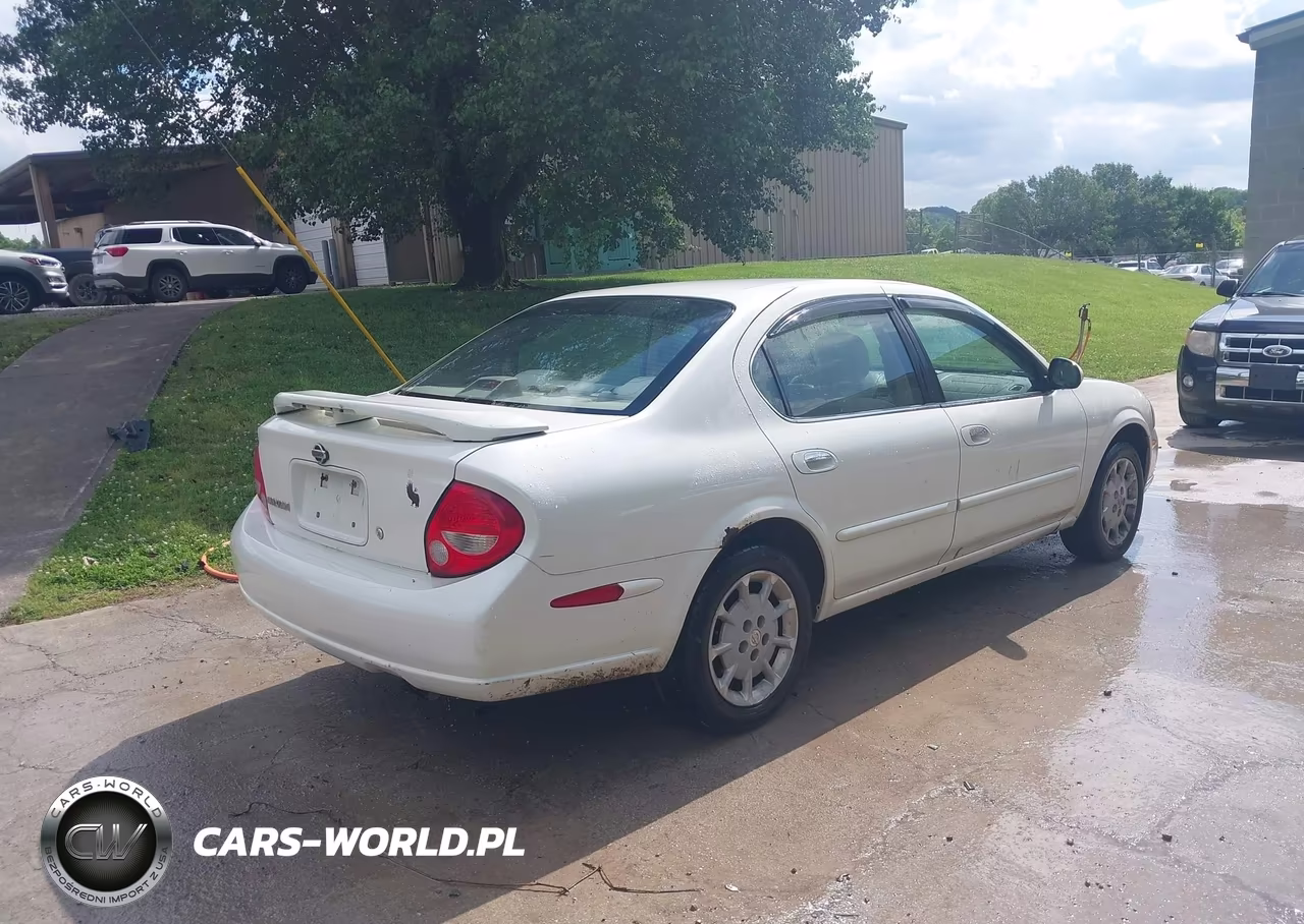 2000 Nissan Maxima Gle-Gxe-Se VIN:JN1CA31DXYT733814 - 4