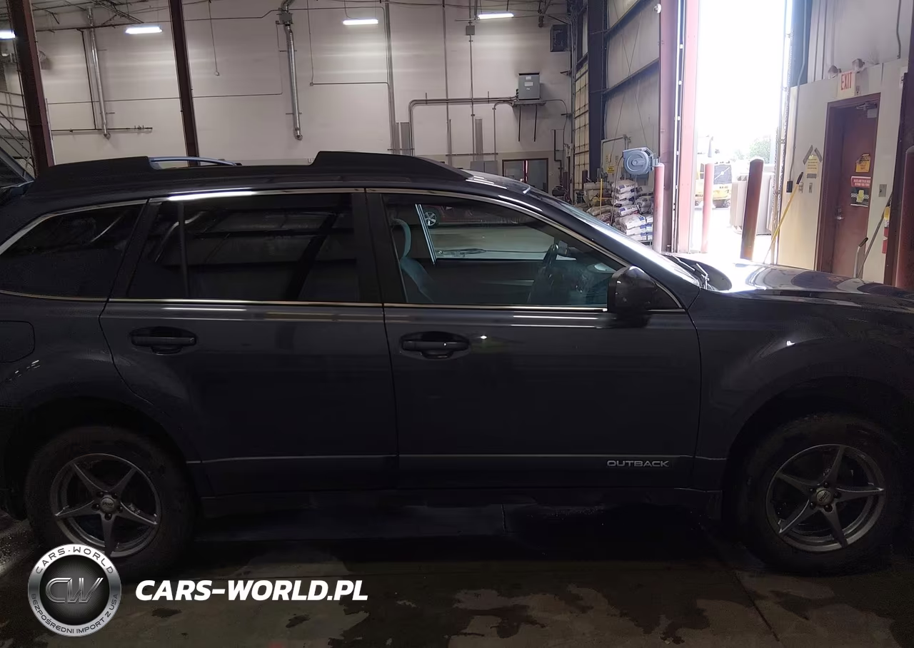 2014 Subaru Outback 2.5I Premium VIN:4S4BRBCC2E3317909 - 14
