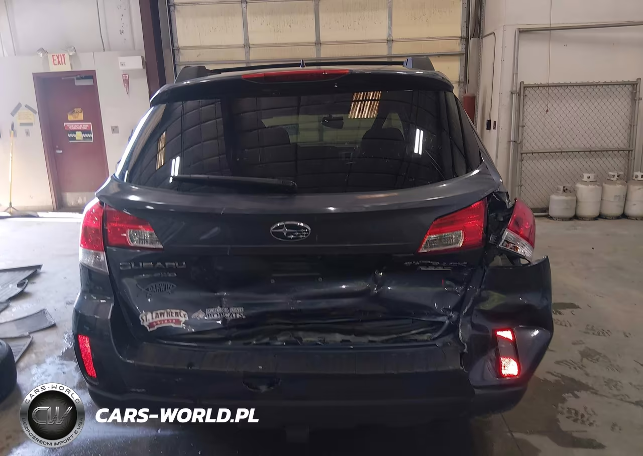 2014 Subaru Outback 2.5I Premium VIN:4S4BRBCC2E3317909 - 17