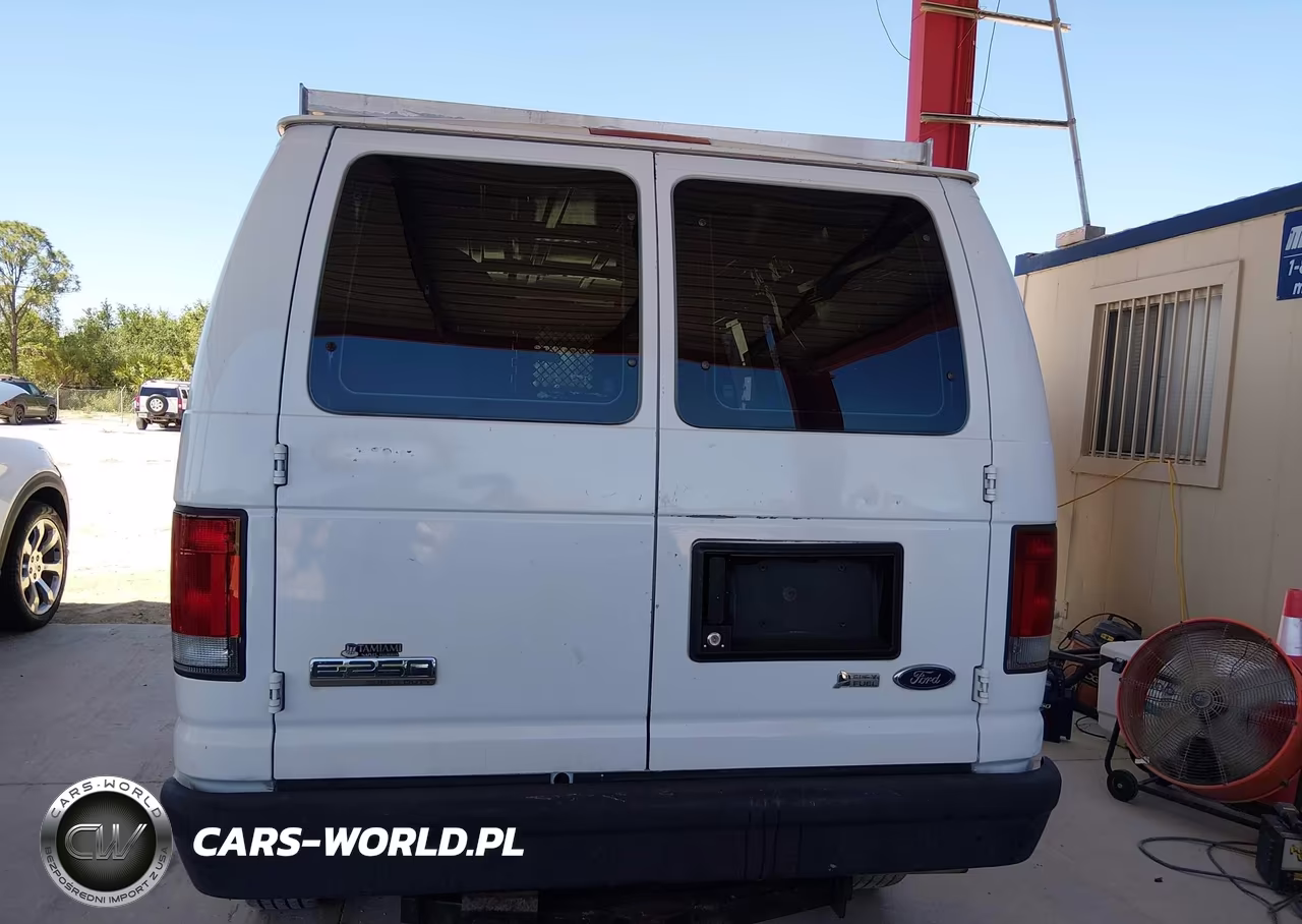 2009 Ford E-250 Commercial-Recreational VIN:1FTNE24W89DA55822 - 16
