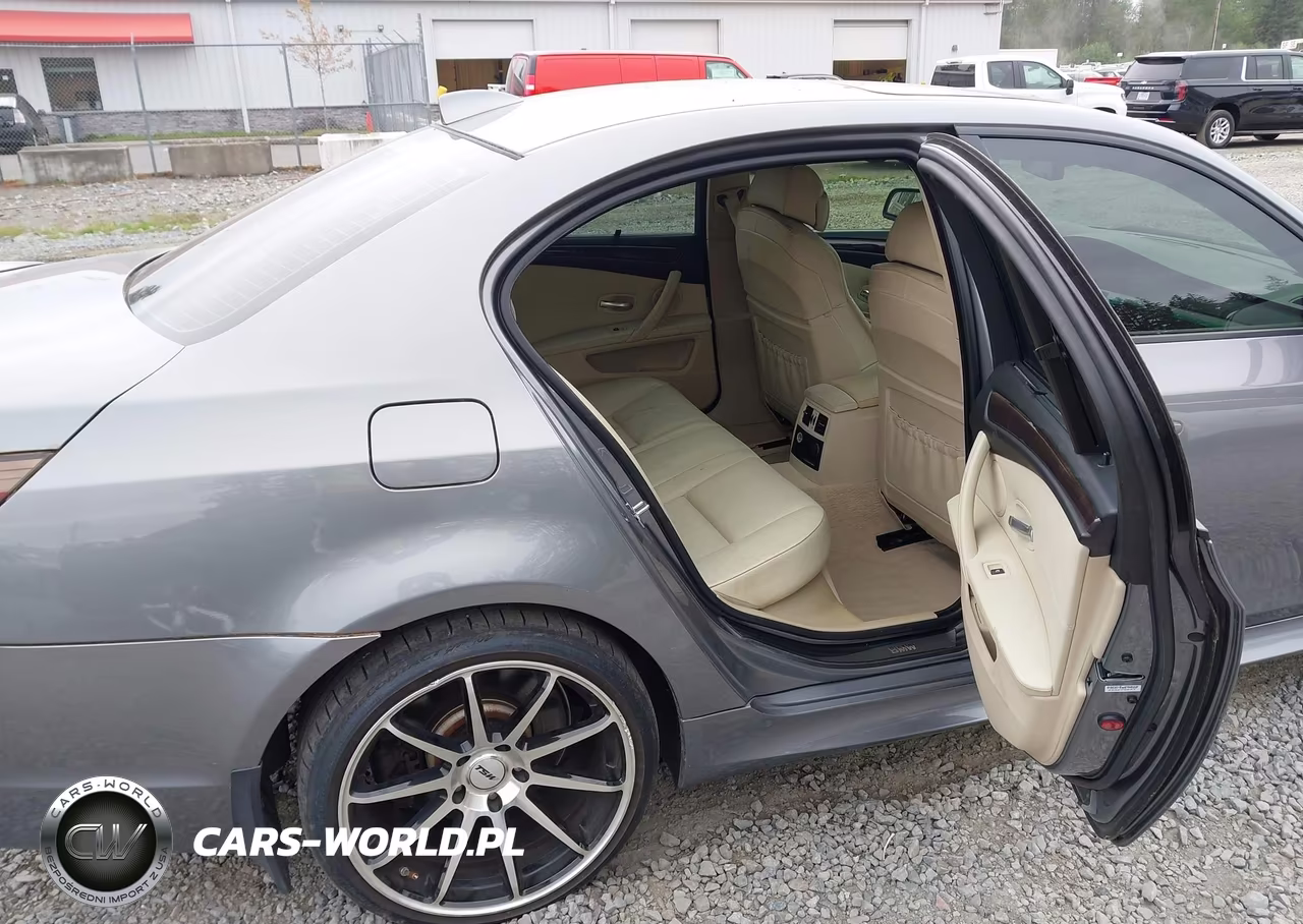 2008 BMW 550I VIN:WBANW53548CT50117 - 8
