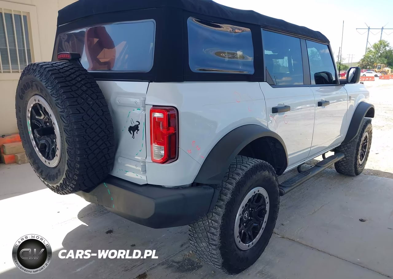 2022 Ford Bronco VIN:1FMEE5DP2NLA73612 - 4
