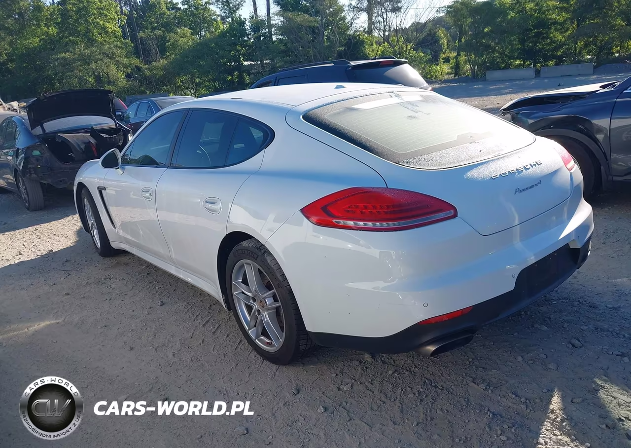 2014 Porsche Panamera 4 VIN:WP0AA2A73EL006907 - 3