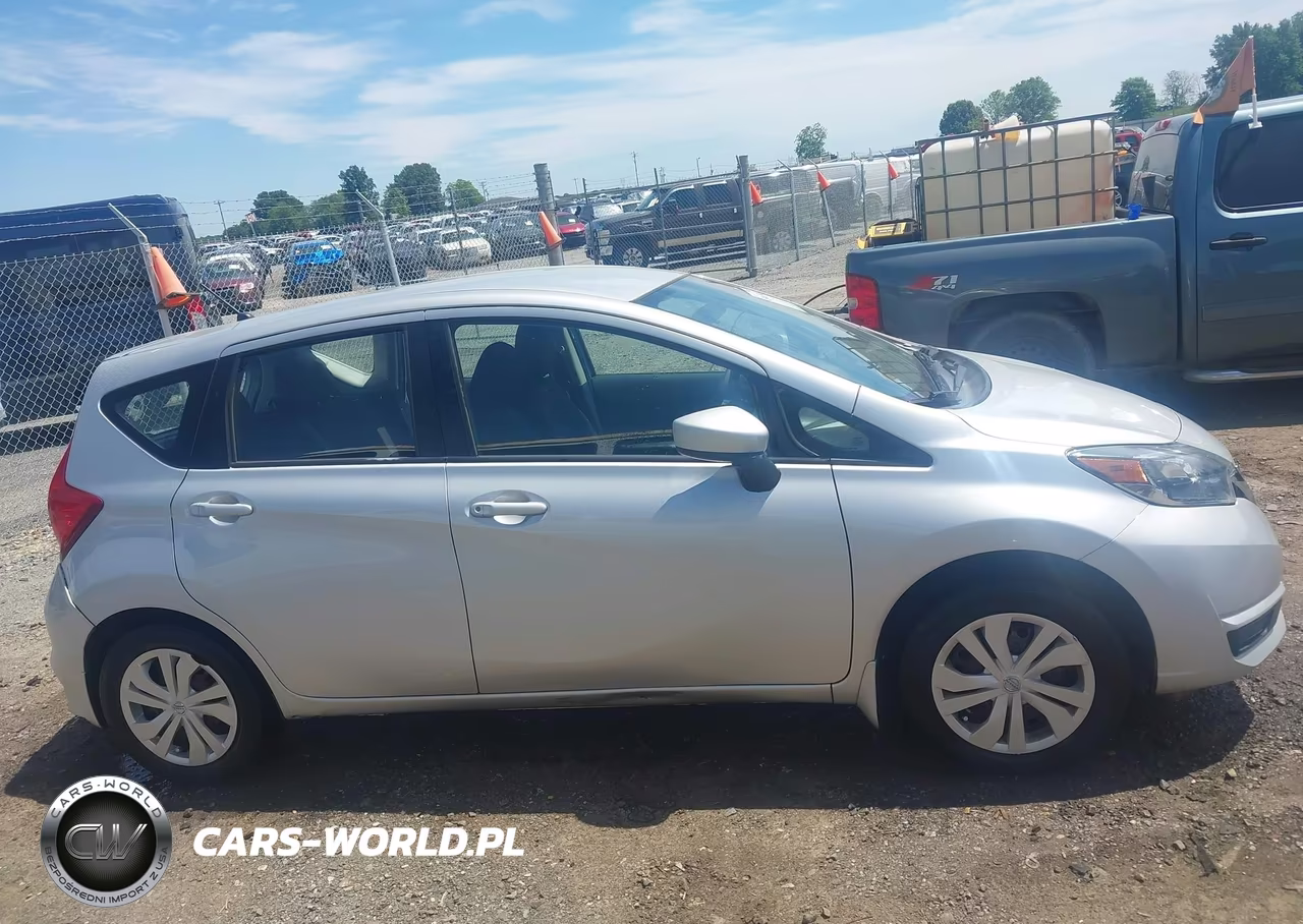 2017 Nissan Versa Note S Plus VIN:3N1CE2CP5HL381977 - 13