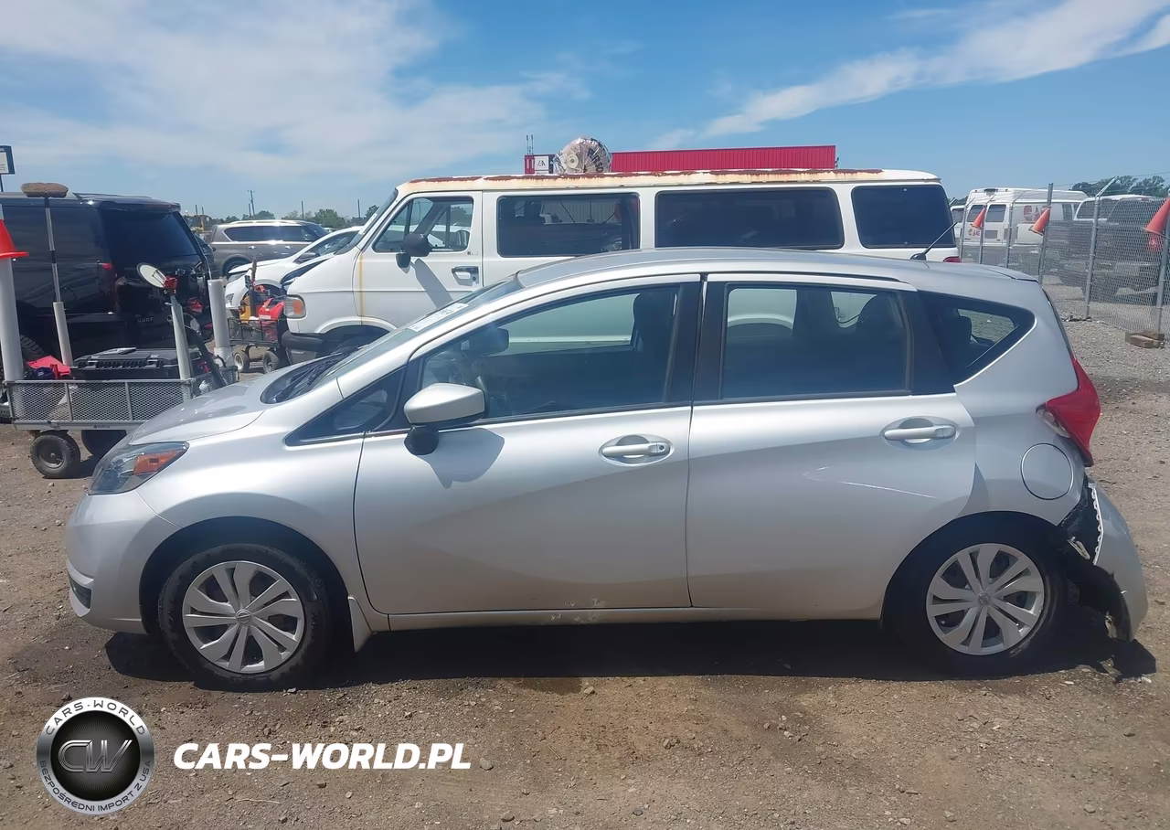 2017 Nissan Versa Note S Plus VIN:3N1CE2CP5HL381977 - 14