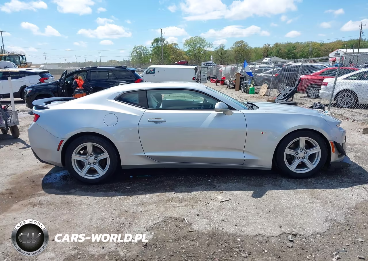 2018 Chevrolet Camaro 1Lt VIN:1G1FB1RXXJ0111935 - 13