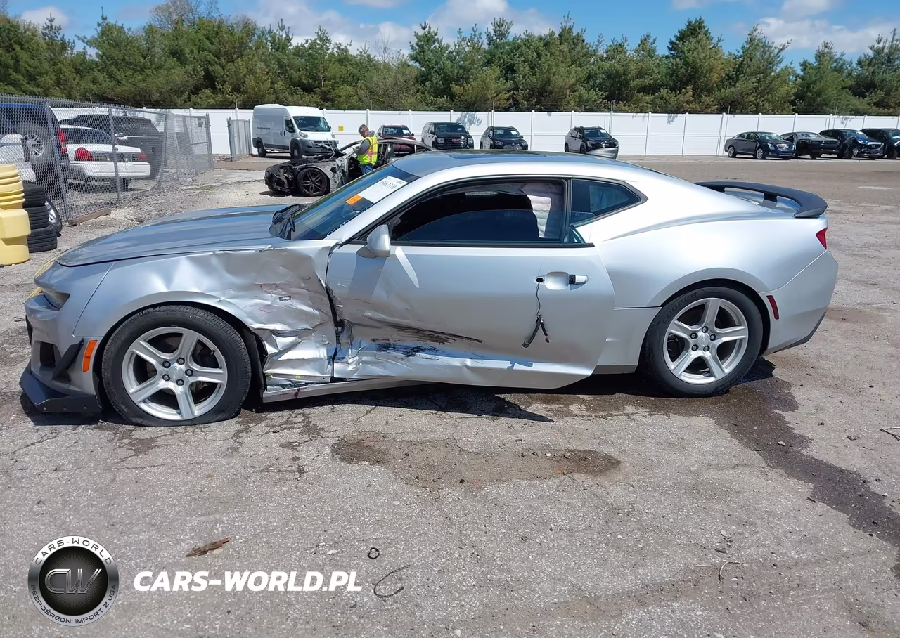 2018 Chevrolet Camaro 1Lt VIN:1G1FB1RXXJ0111935 - 14