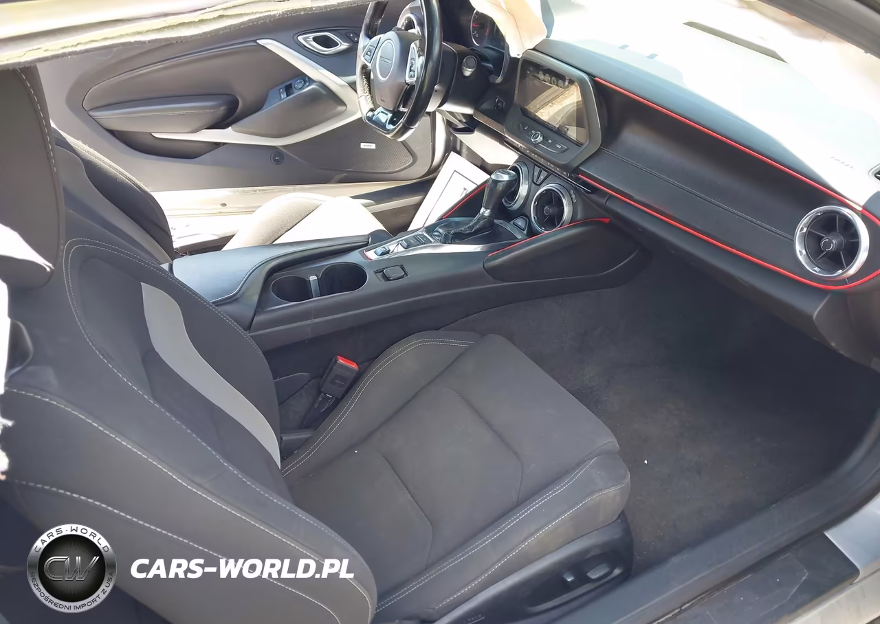 2018 Chevrolet Camaro 1Lt VIN:1G1FB1RXXJ0111935 - 5