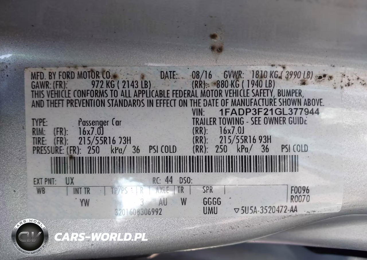 2016 Ford Focus Se VIN:1FADP3F21GL377944 - 9