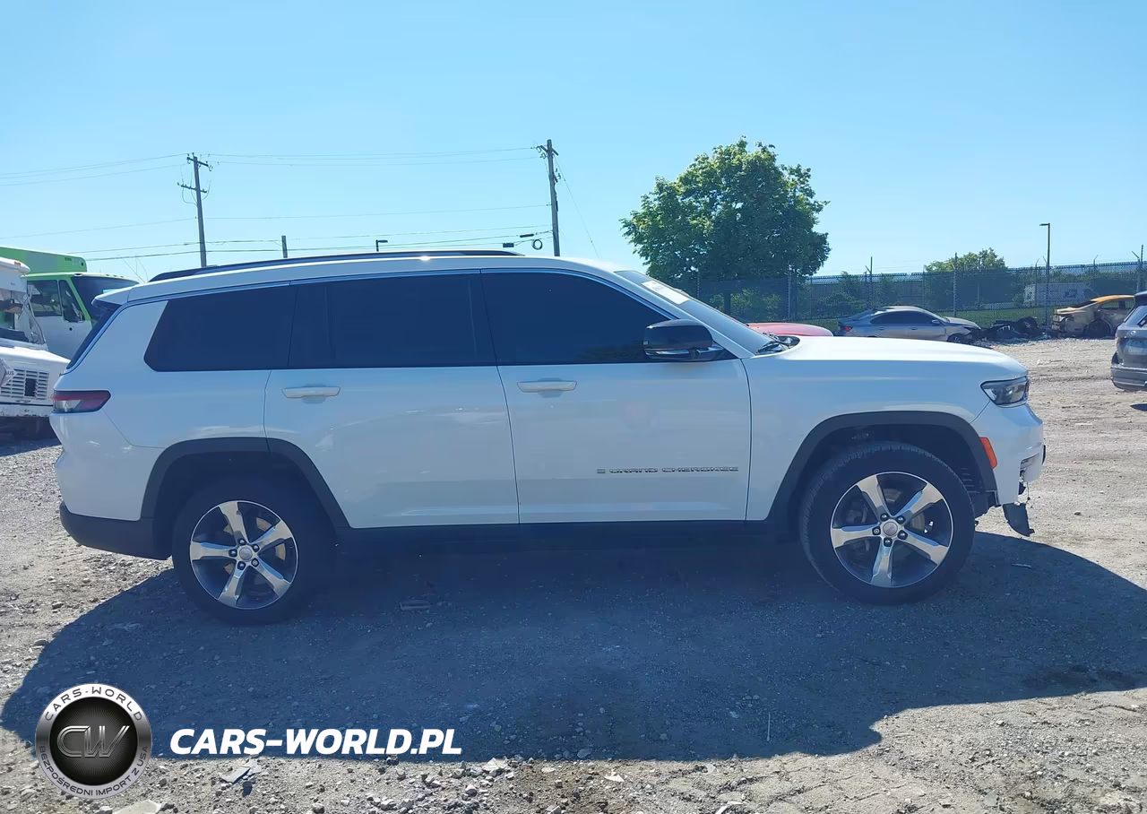 2021 Jeep Grand Cherokee L Limited 4X4 VIN:1C4RJKBG9M8123930 - 12